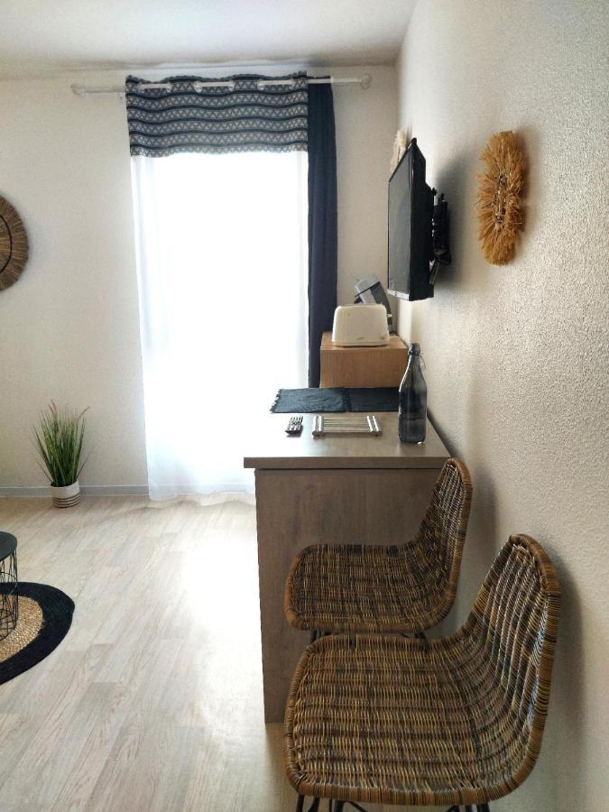 L'Ethnik--Studio Tout Confort--Clim--Parking--Wifi Lourdes Exterior foto